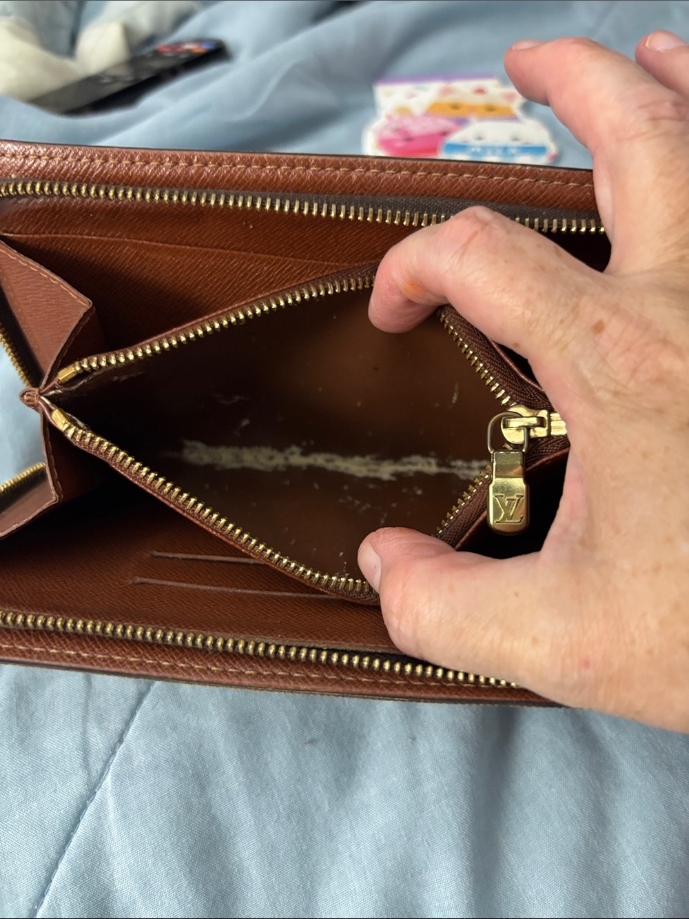 Louis Vuitton Monogram Long Wallet in Brown and Tan - Picture 7 of 12